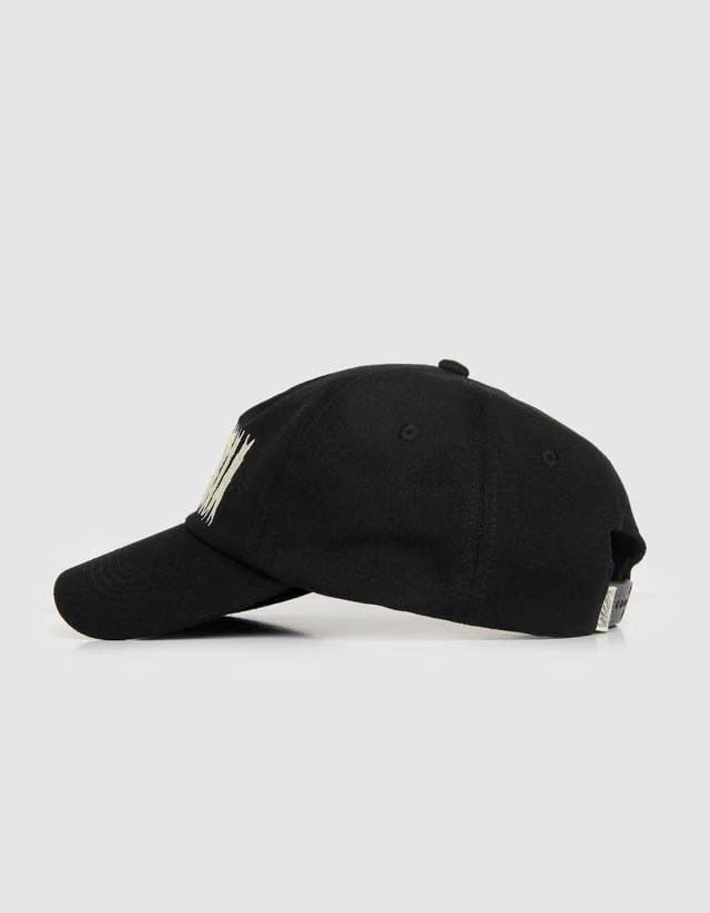 Victoria HK Spikey Snapback