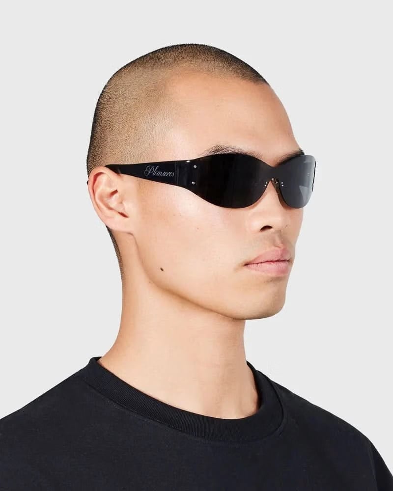 Pleasures Bona Wrap Sunglasses – Black
