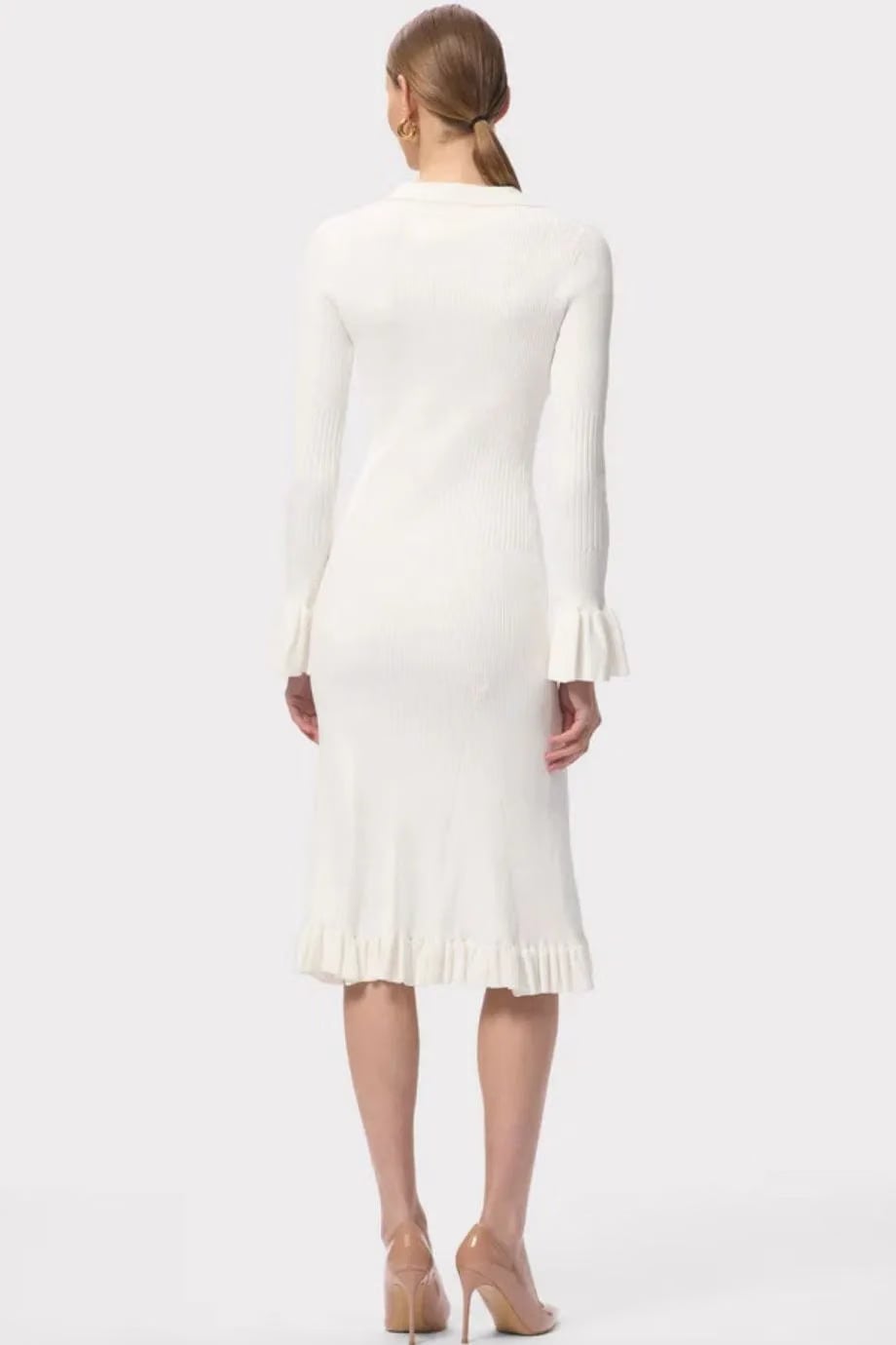 Hervé Léger Hallie Long Sleeves V Neck Knit Midi Dress In Cream