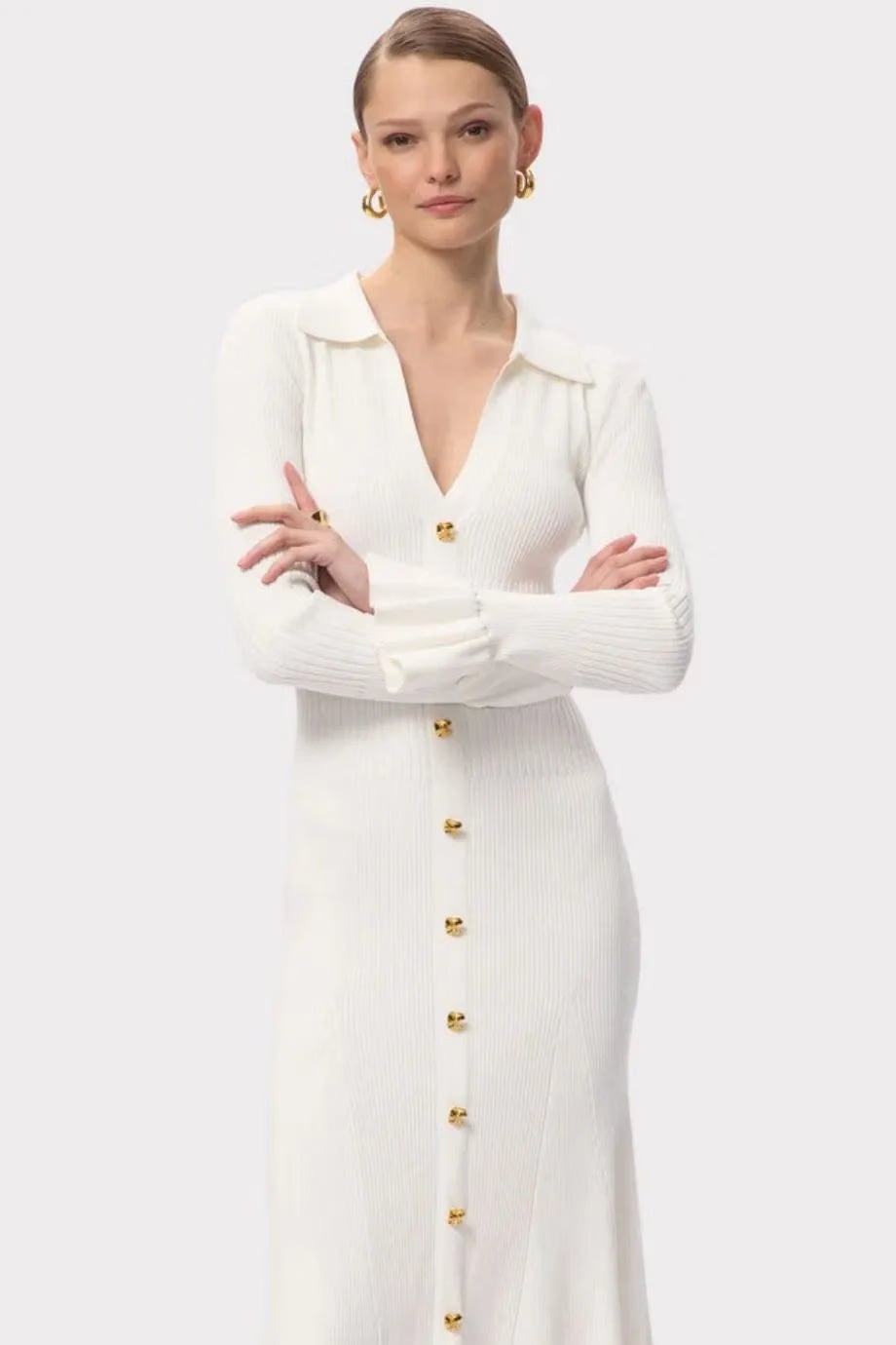 Hervé Léger Hallie Long Sleeves V Neck Knit Midi Dress In Cream