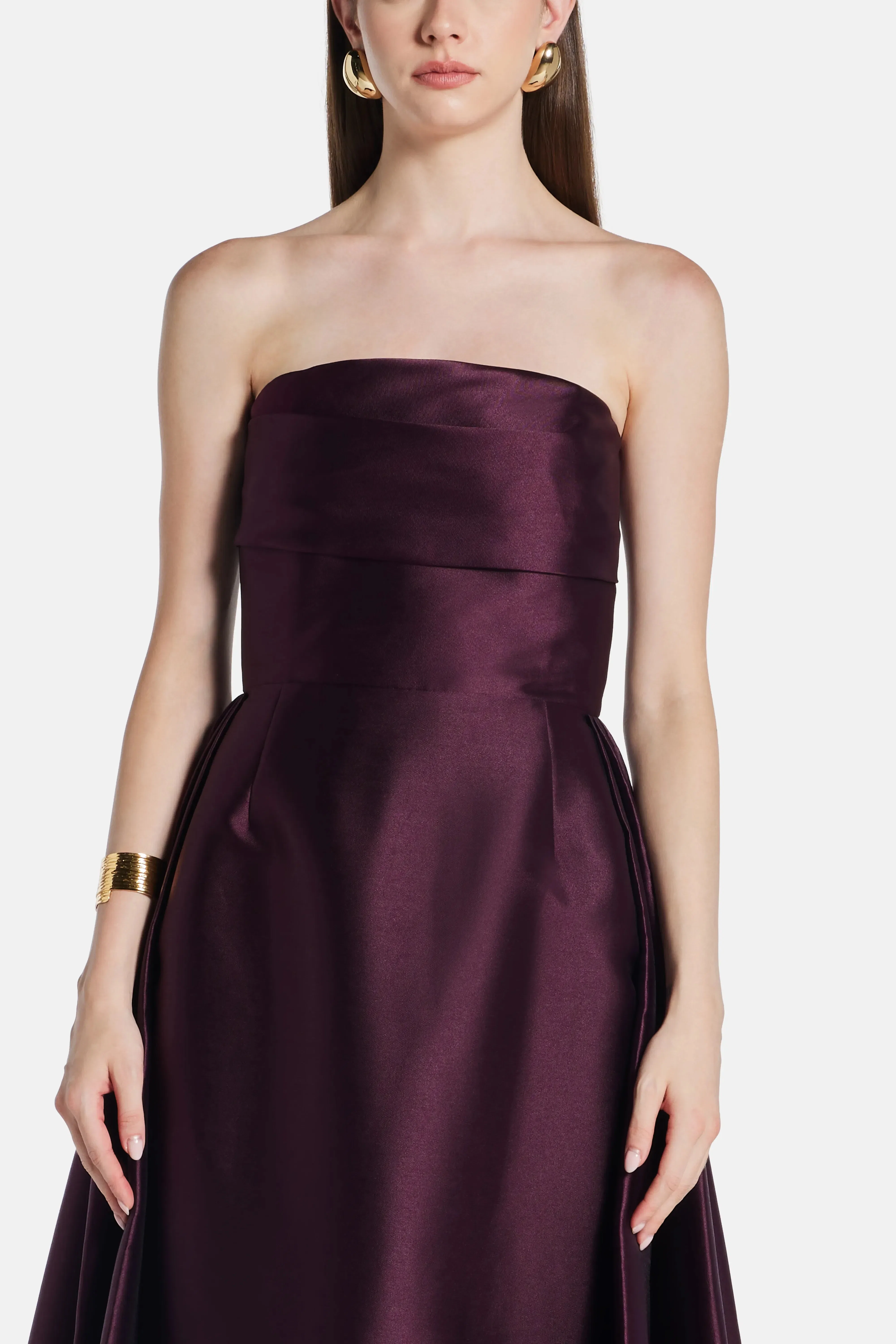Solace London Tiffany Evening Gown in Burgundy