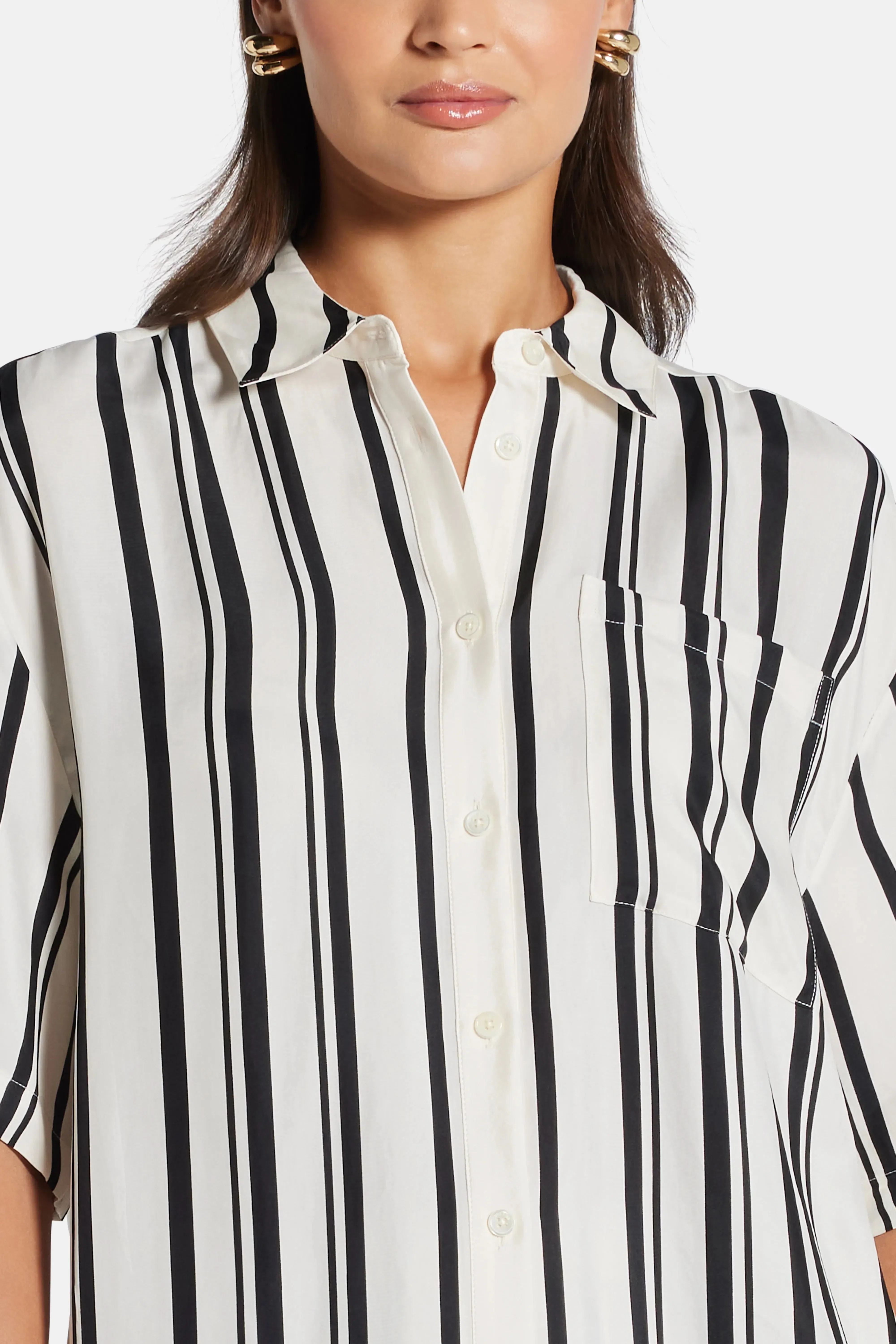 ANINE BING Coco Stripes Short Sleeves Shirt in Black and White