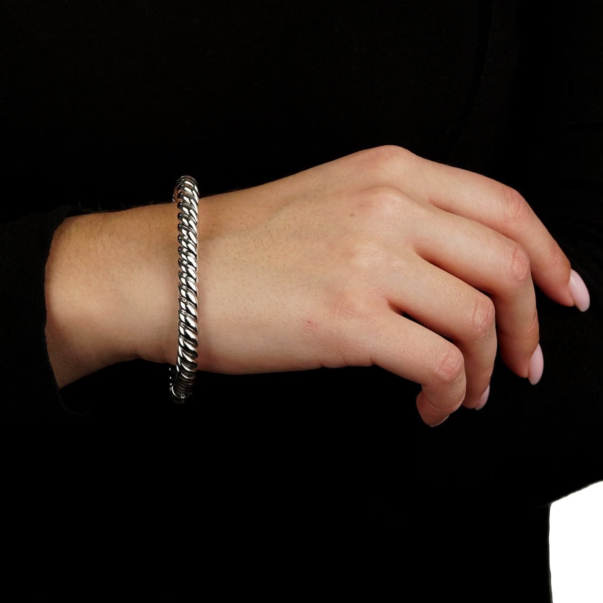 Van Cleef & Arpels Van Cleef Arpels Braided 18k White Gold Bangle Bracelet
