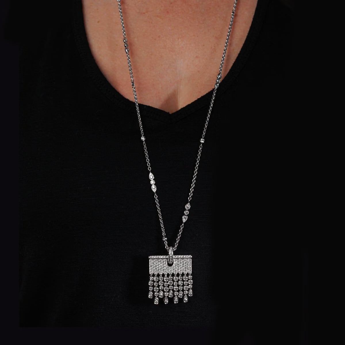 Chopard Diamond Tassel Drop 18k White Gold Sautoir Pendant Necklace