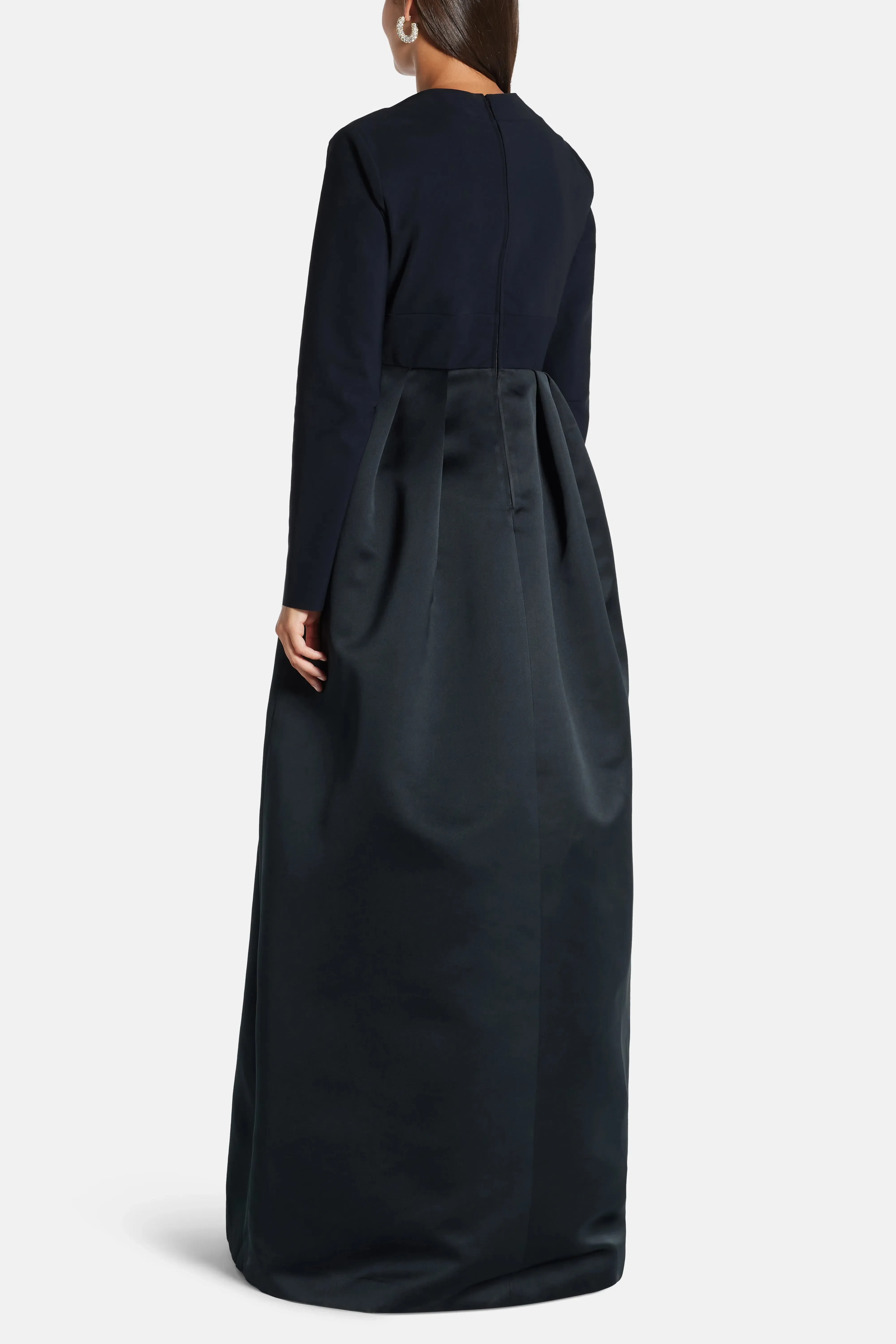 Greta Constantine Box Pleats Long Sleeves Round Neck Evening Dress in Black
