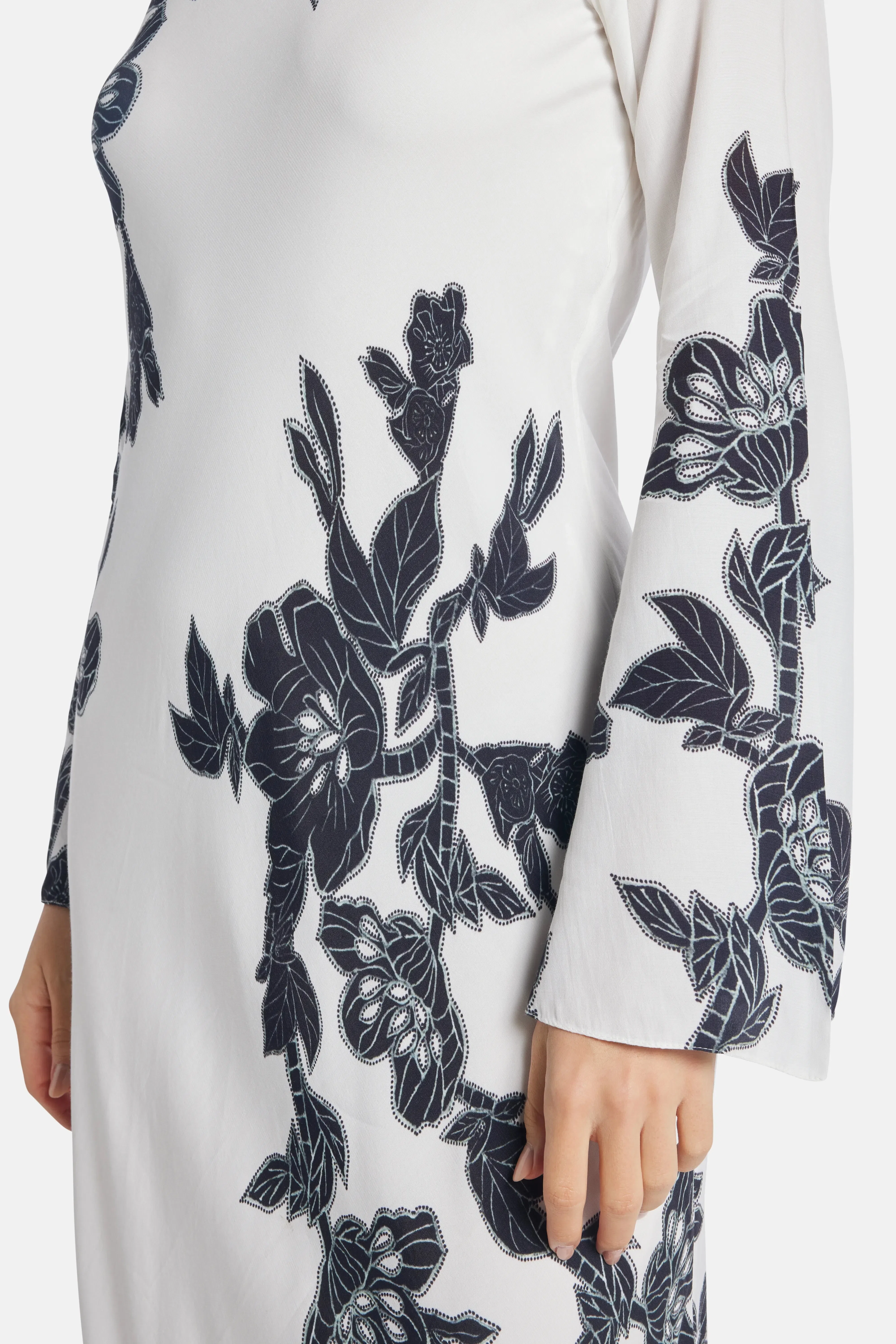 Hemant And Nandita Aahi Floral Linen Maxi Dress in White