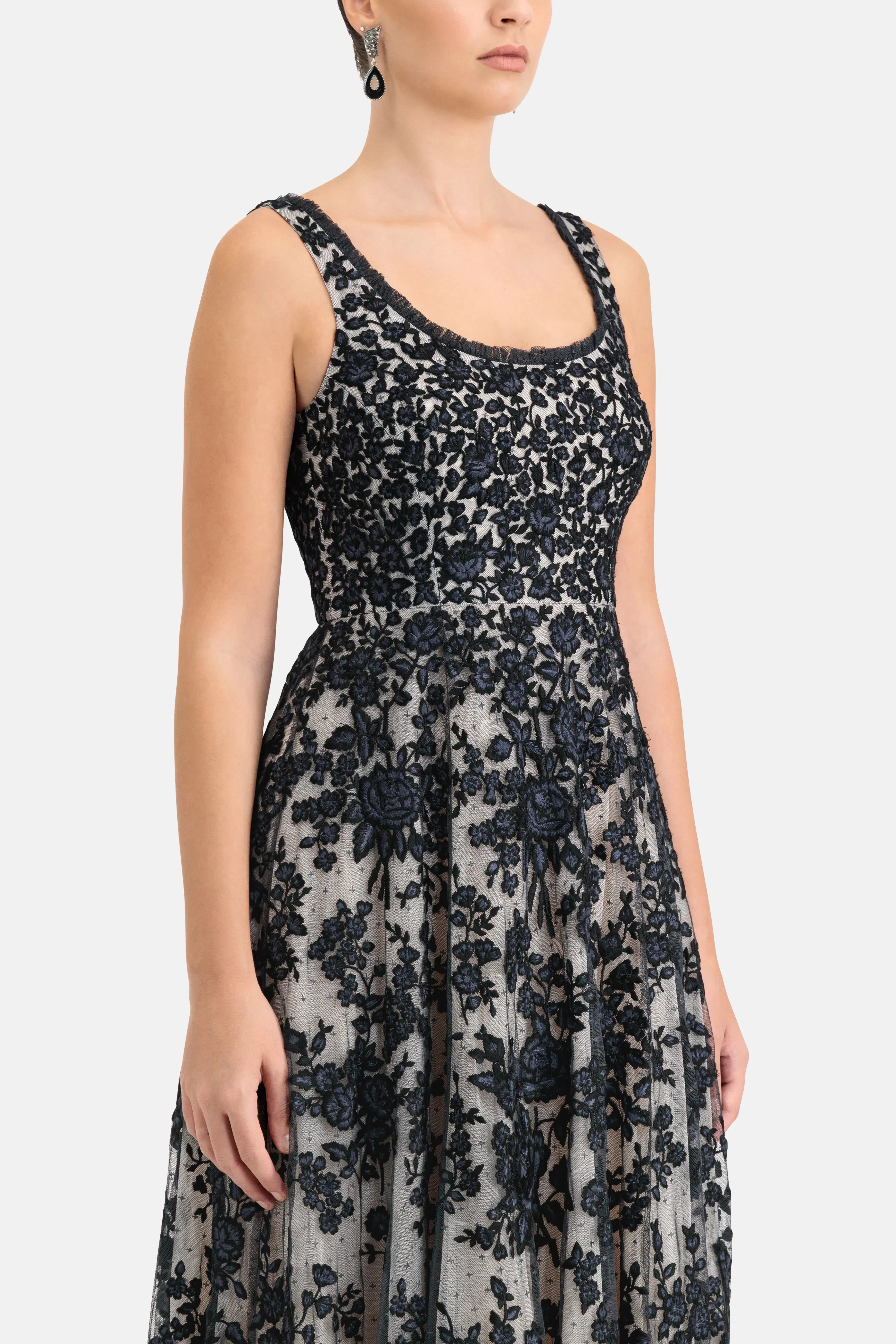 Needle & Thread Rosa Scoop Neck Floral Sleeveless Evening Dress in Black