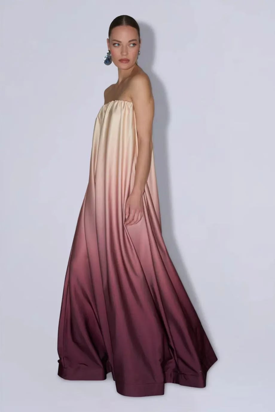 L'IDÉE Costiera Souffle Ombre Silk Velvet Strapless Pleated Evening Dress in Red