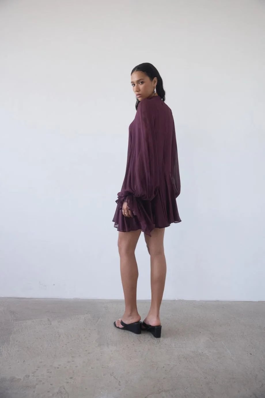 De La Vali Terran High Neck Mini Dress in Burgundy