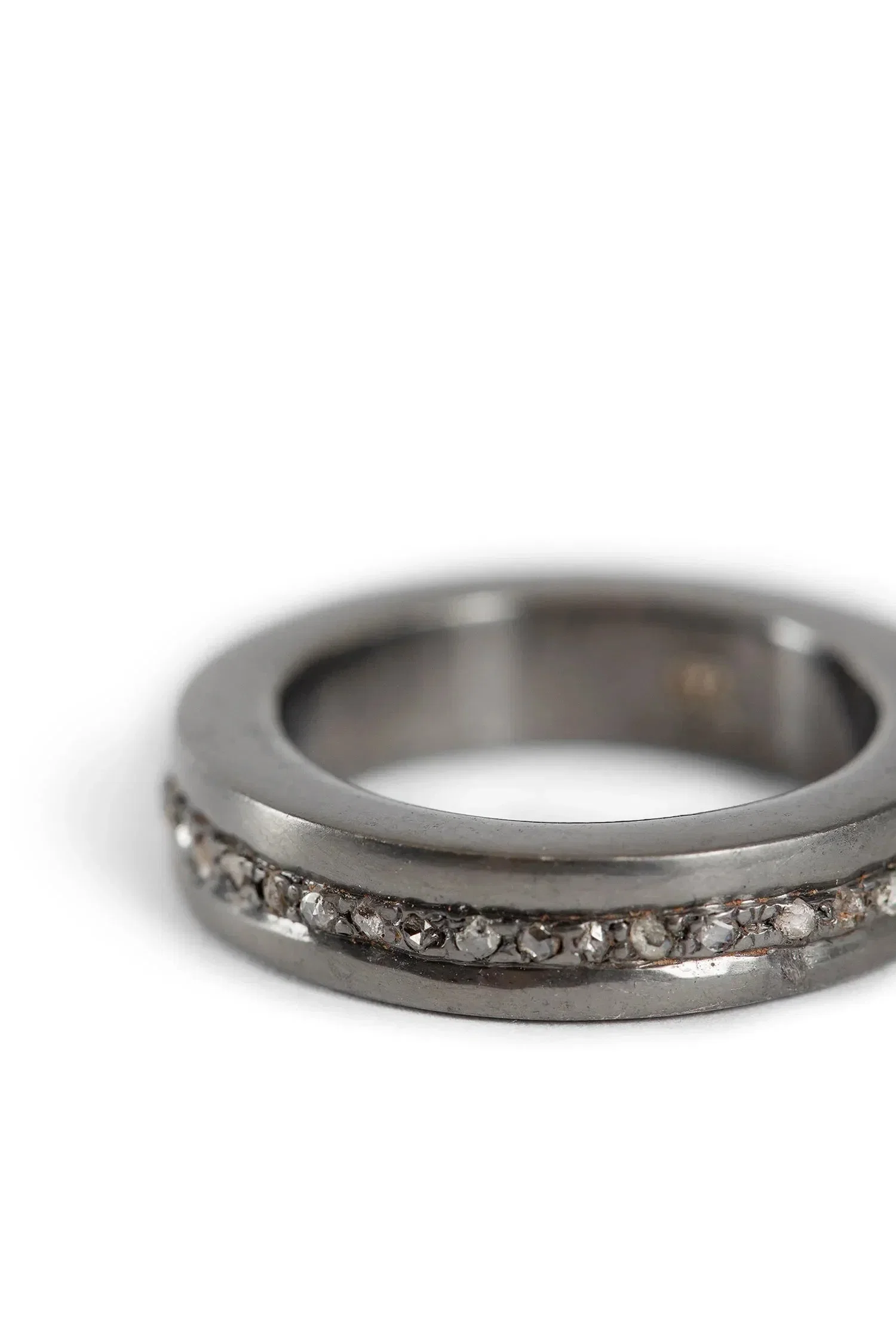 KUNDO K-40 Vega Diamond Band Ring