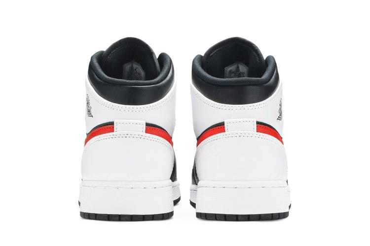 Jordan 1 Mid Black Chile Red GS