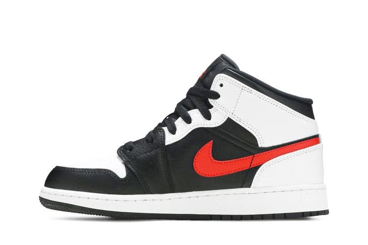 Air Jordan Jordan 1 Mid Black Chile Red GS – image 3 of 5 Air Jordan Jordan 1 Mid Black Chile Red GS – image 3 of 5