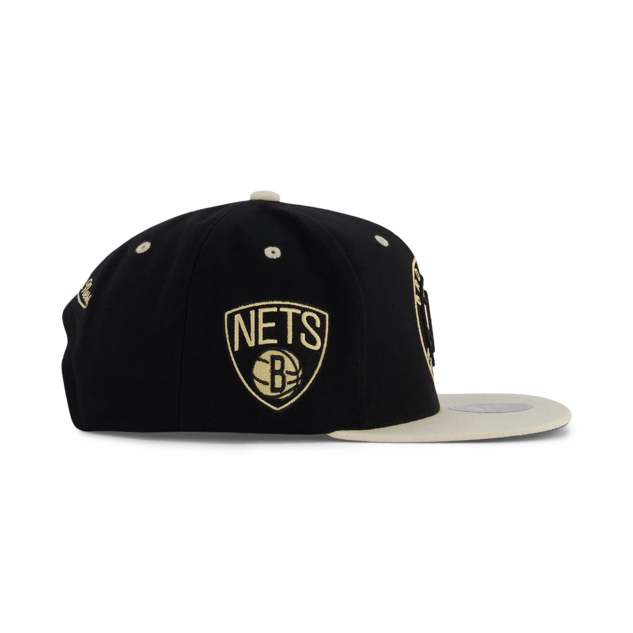 Mitchell & Ness Nets Pin Drop Snapback