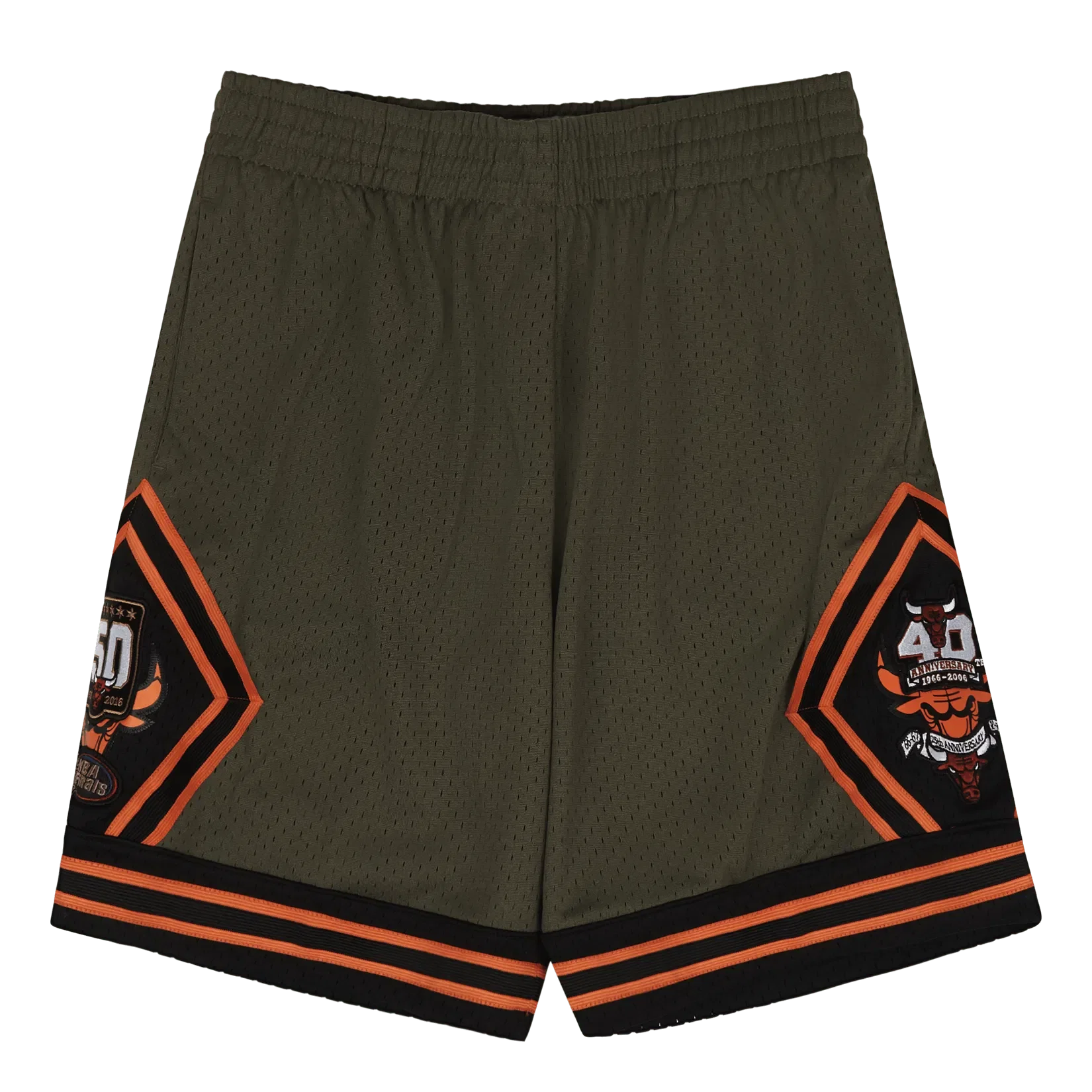 Mitchell & Ness Bulls Flight Swingman Shorts 1997