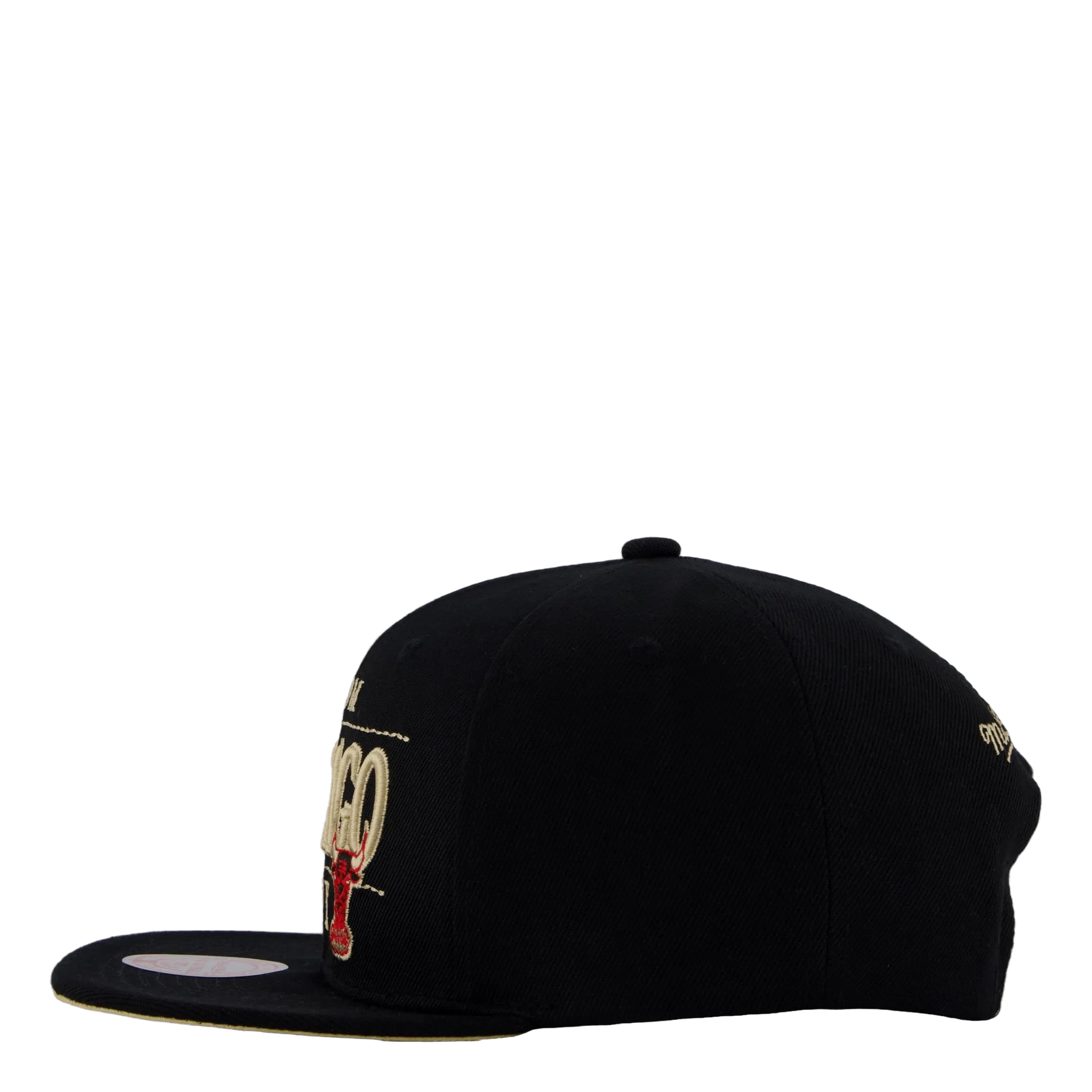 Mitchell & Ness Bulls With Love Snapback HWC