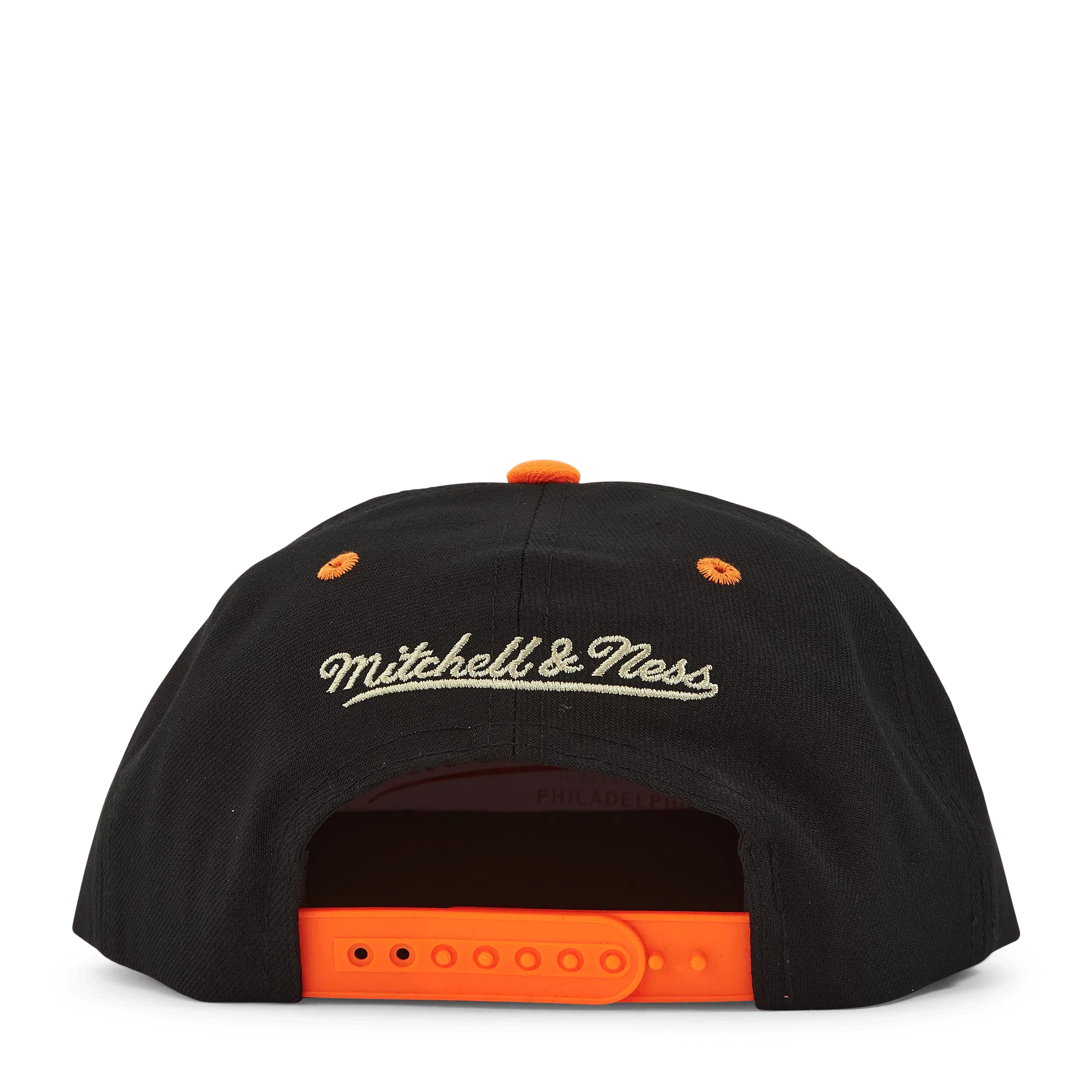 Mitchell & Ness Bulls Shatte Snapback HWC