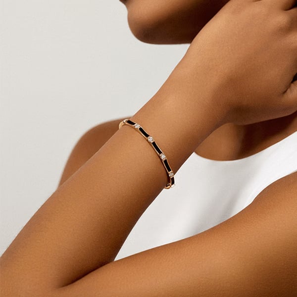 Melissa Kaye 18K Yellow Gold Black Enamel Diamond Bracelet - B2405A