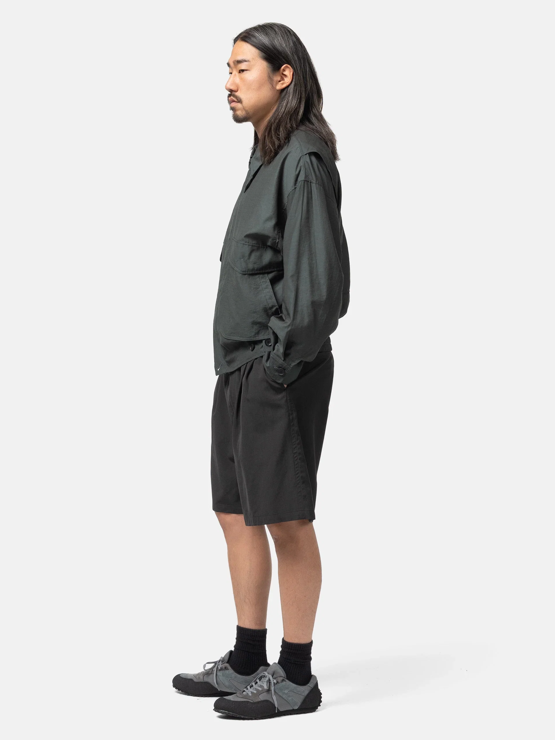 Yoke Wool Washer Tropical 2Pleated Easy Shorts Carbon