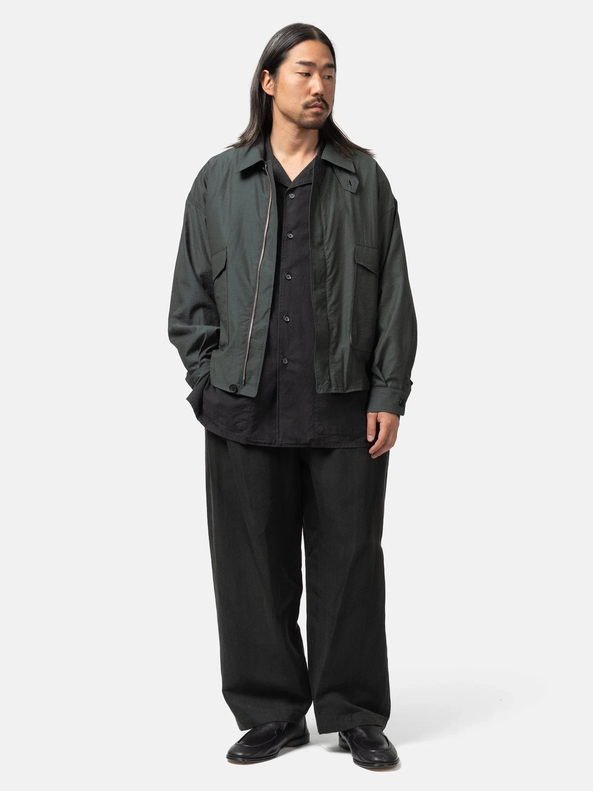 Yoke Linen Silk Kersey 3Pleated Tapered Trousers Black