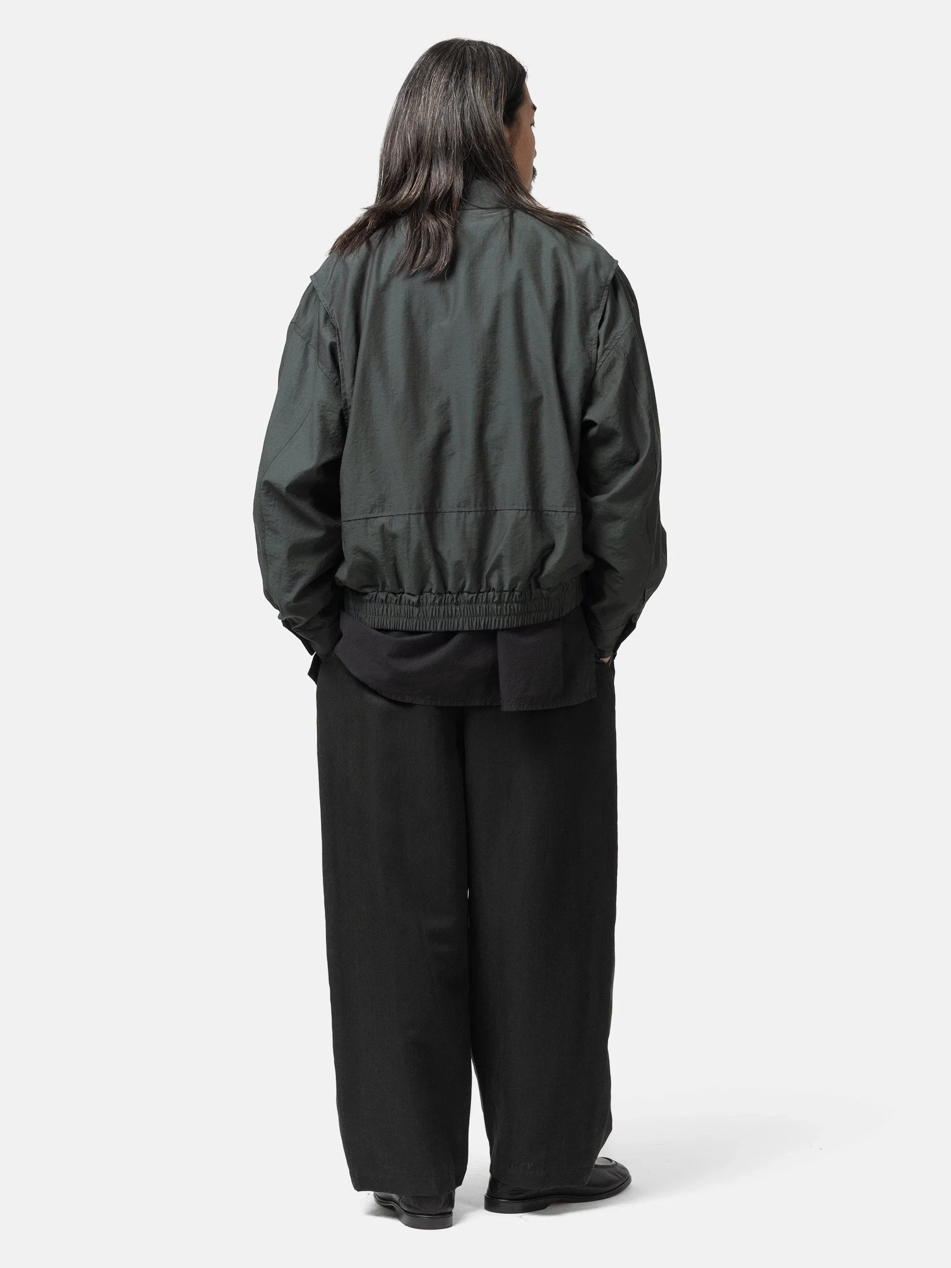 Yoke Linen Silk Kersey 3Pleated Tapered Trousers Black