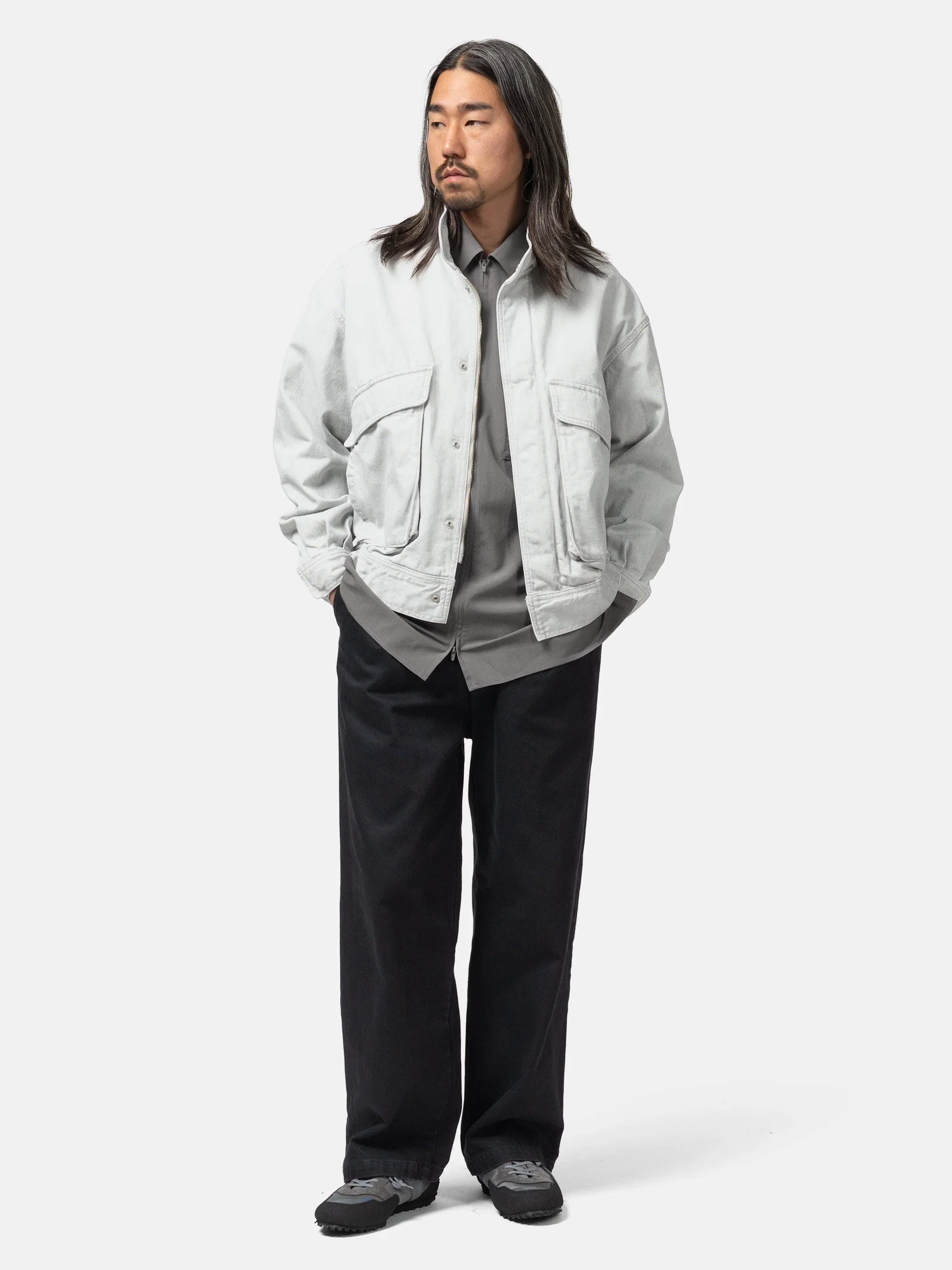 Yoke 1Pleated Wide Tapered Trousers Black