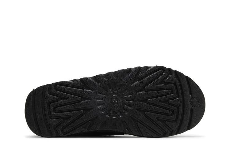 UGG Neumel Boot Black
