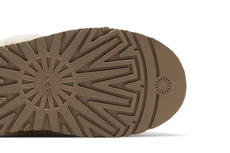 UGG Wmns Funkette Slipper 'Chestnut'