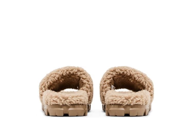 UGG Wmns Cozetta Curly Slipper 'Sand'