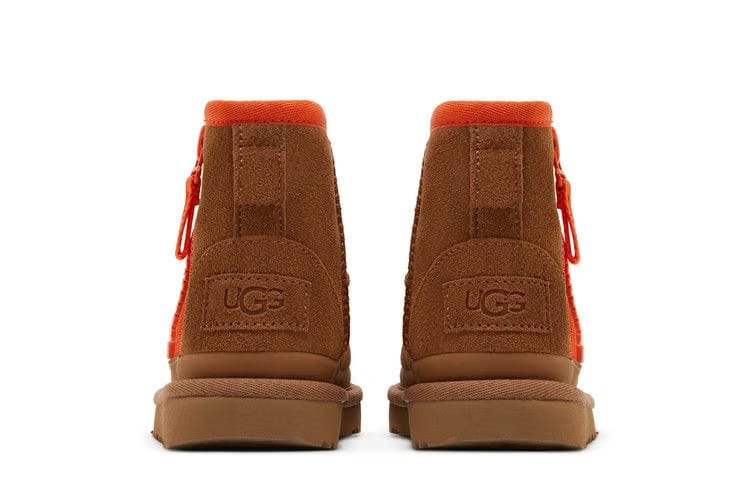 UGG Classic Mini Zipper Tape Logo Boot Toddler Chestnut
