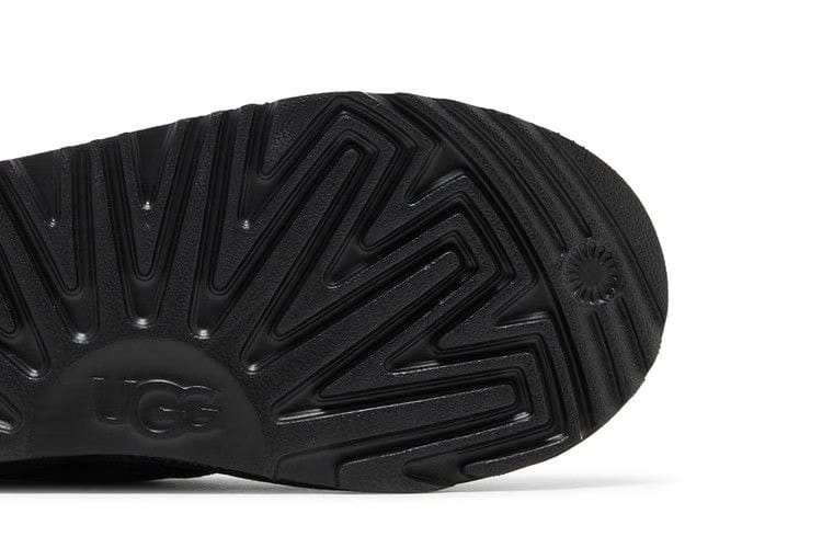 UGG Neumel II Boot Kids Black