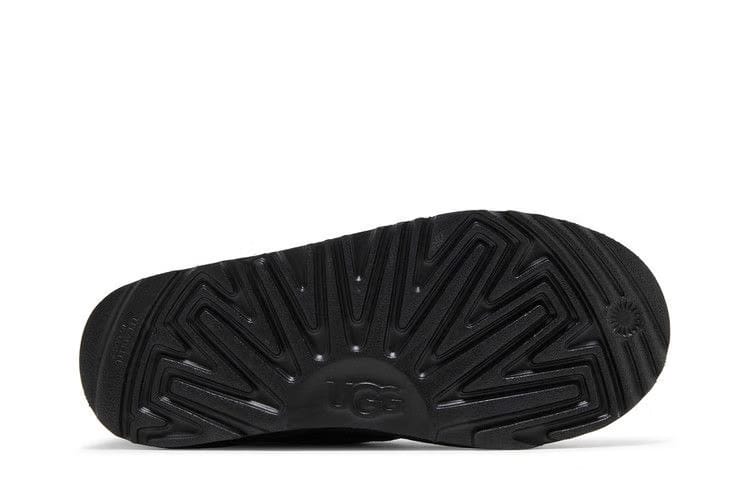 UGG Neumel II Boot Kids Black