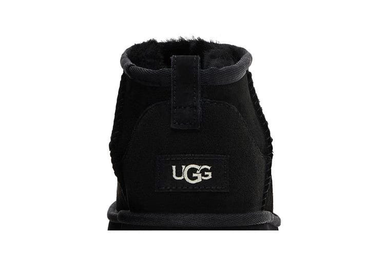 UGG Classic Ultra Mini Boot Kids Black