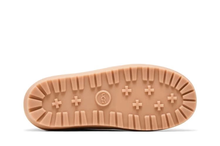 UGG Classic Mini Pull-On Weather Chestnut