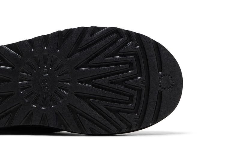 UGG Neumel Quickclick Chukka Black