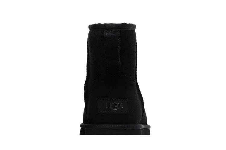 UGG Wmns Classic Mini II Boot 'Black'