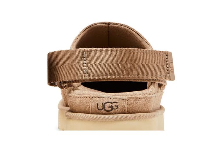UGG Wmns Goldenstar Clog 'Sand'