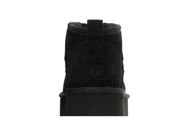 UGG Wmns Classic Ultra Mini Platform Boot 'Black'