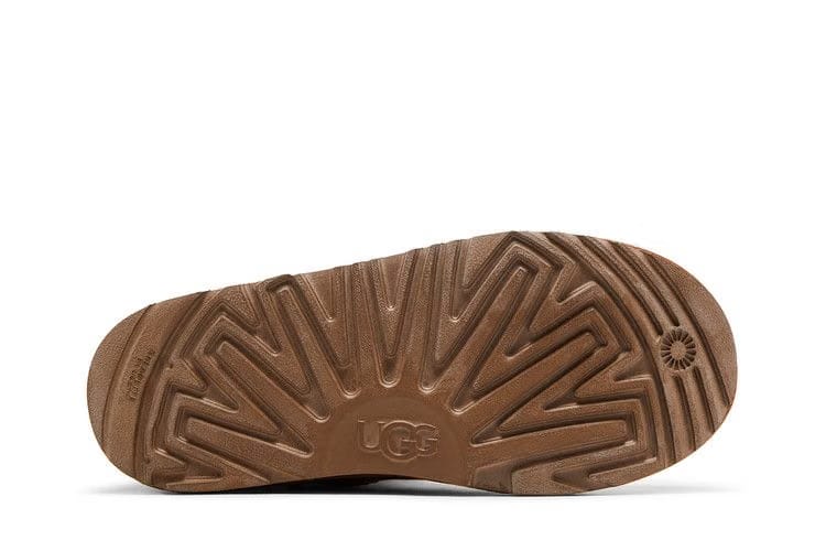 UGG Bailey Button 2 Boot Kids Chestnut