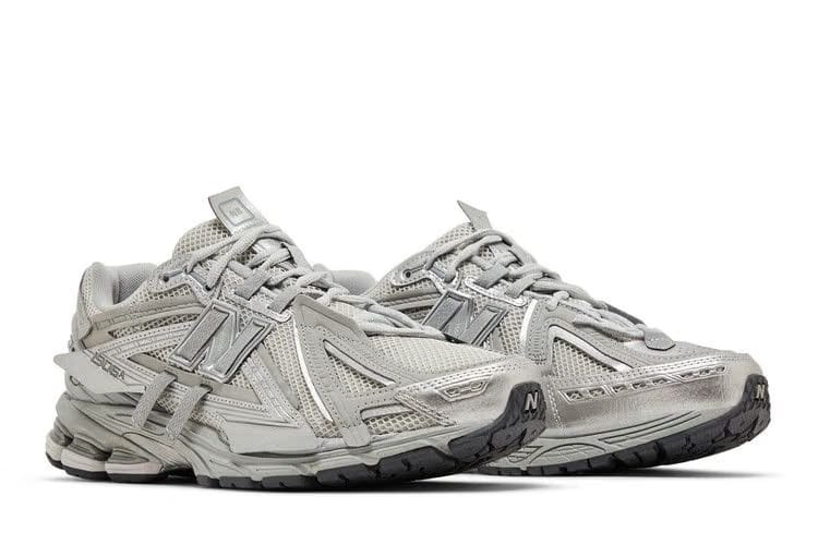 New Balance 1906A Concrete Silver Metallic