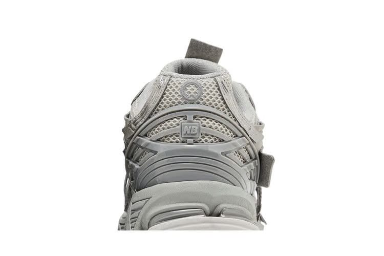 New Balance 1906A Concrete Silver Metallic