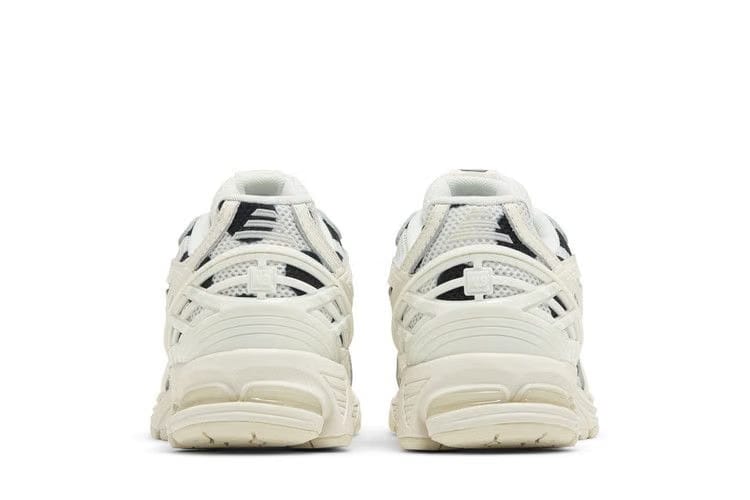 New Balance 1906R Polka Dot Pack - Sea Salt