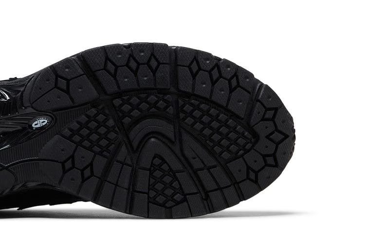 New Balance 1906R Black