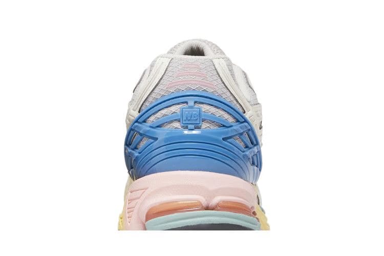 New Balance 1906U Angora Blue Pink