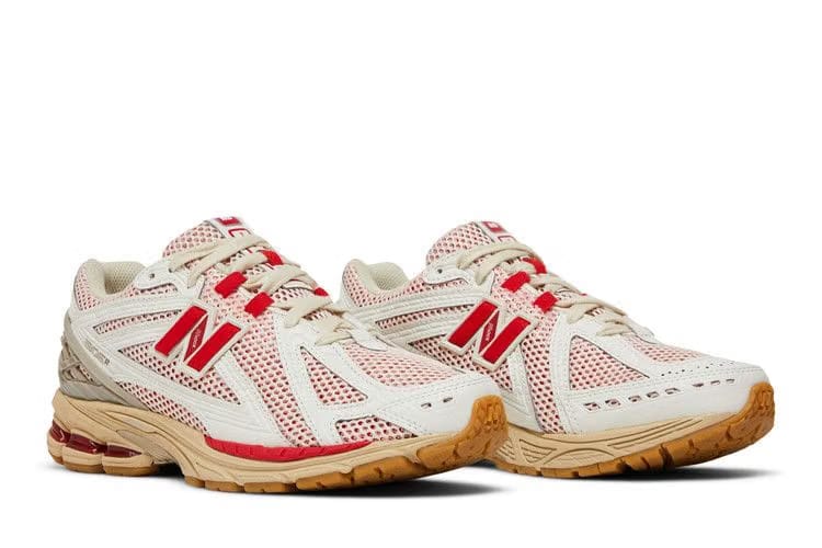 New Balance 1906R Sea Salt True Red