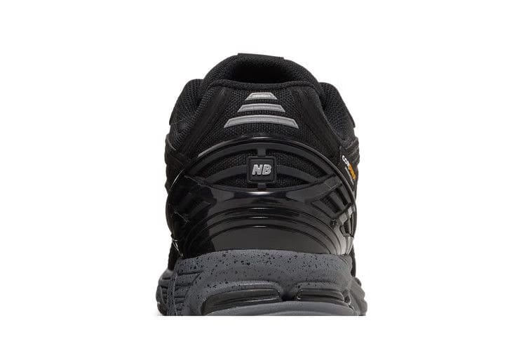 New Balance 1906R Cordura Pouch - Black