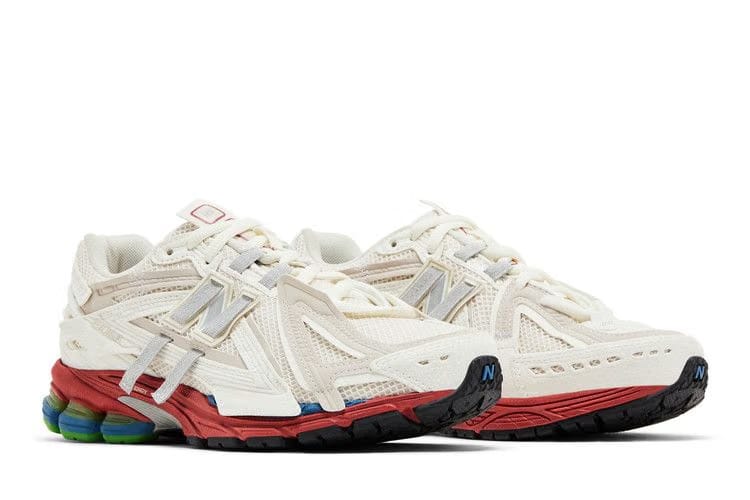 New Balance 1906A Sea Salt Astro Dust