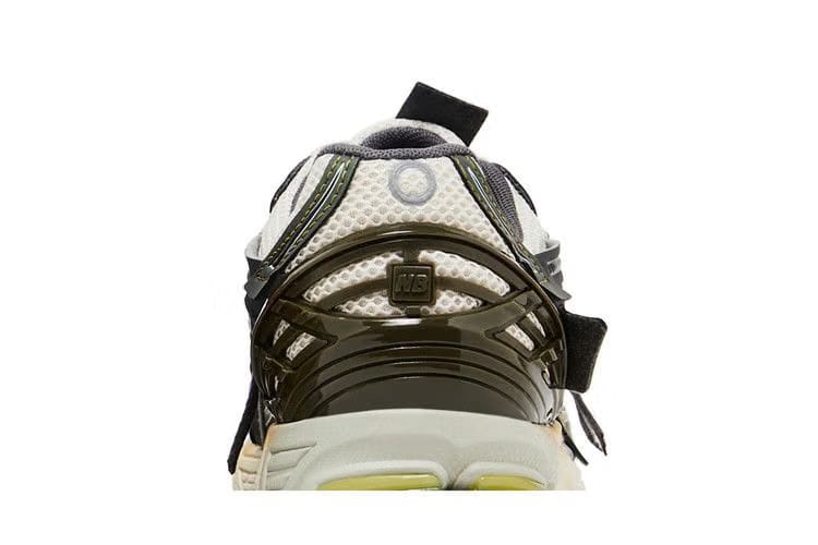 New Balance 1906A Olive Juice Sea Salt