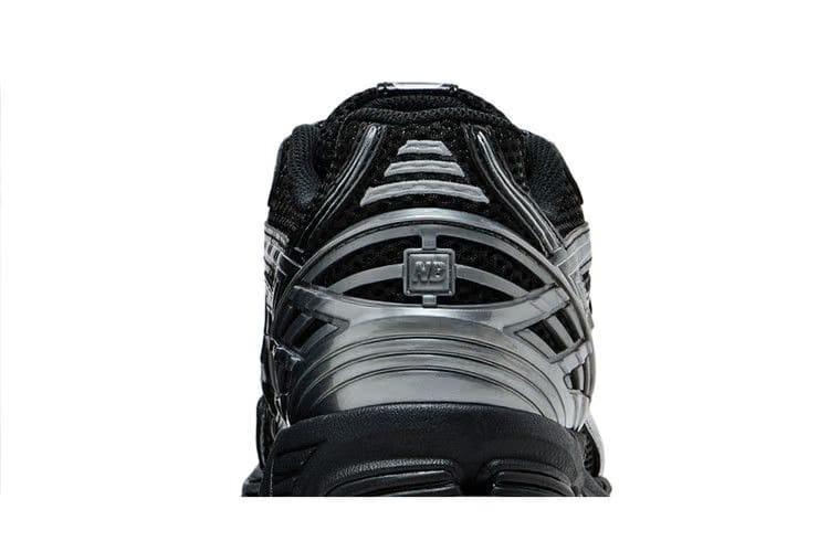 New Balance 1906R Black Silver