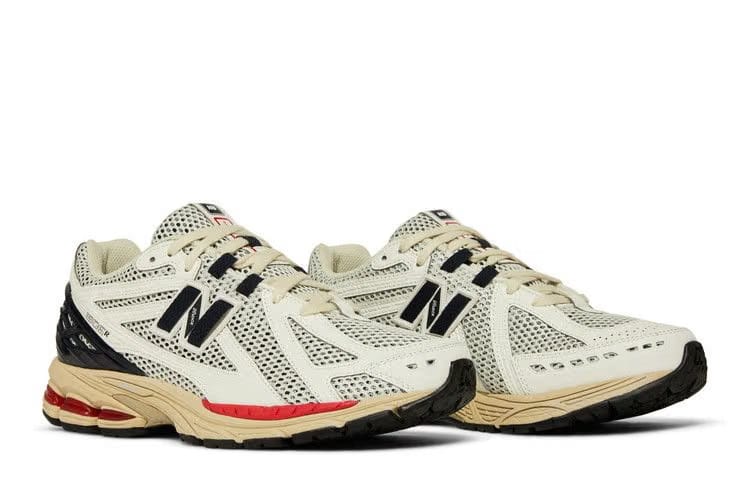 New Balance 1906R Sea Salt Eclipse