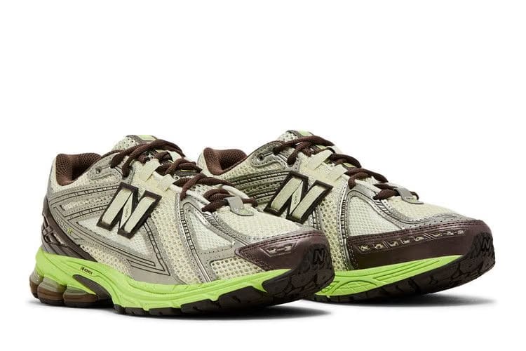 New Balance 1906R Little Kid Moon Sign DTLR Exclusive
